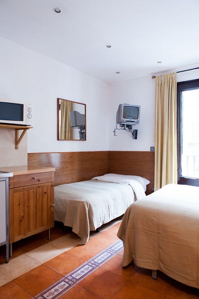 ברצלונה Estudios Pelayo Guest House מראה חיצוני תמונה